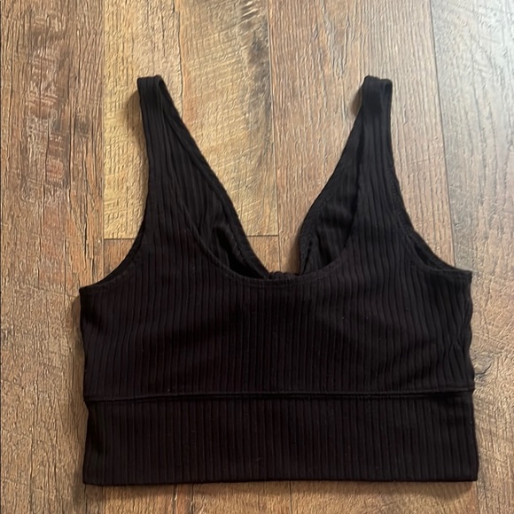 Black Ribbed Knot Front Top - Picture 6 of 6